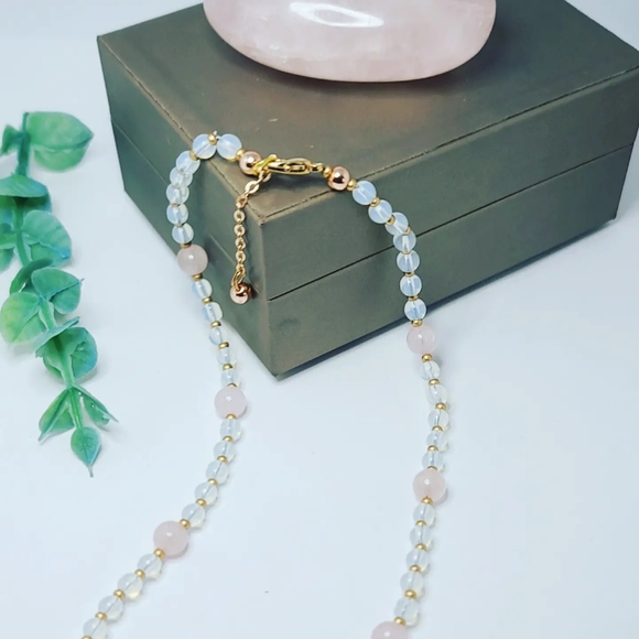 Rose Quartz necklace - Picture 2 of 4